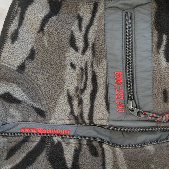 Gap Kid's Fleece Jacket - Picture 2 of 4